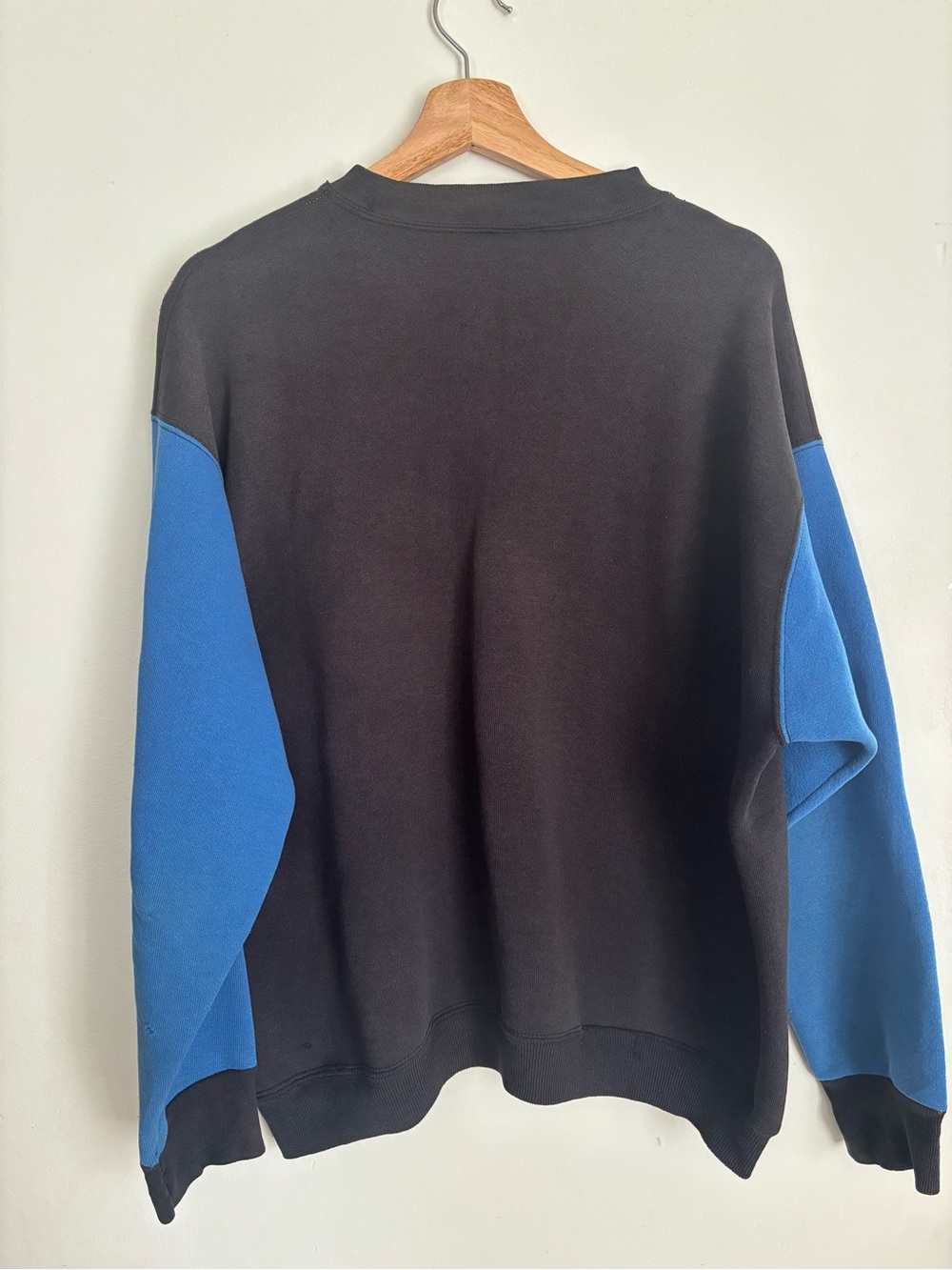 Men's Black and Blue Colorblock Sweatshirt